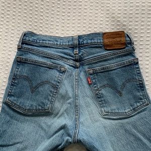 Levi’s medium wash wedgie straight jeans